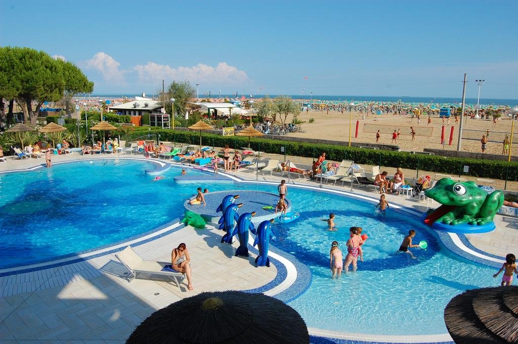 Ashanti ApartHotel Lido di Bibione